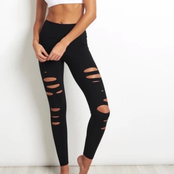ALO High Waisted Ripped Warrior Legging